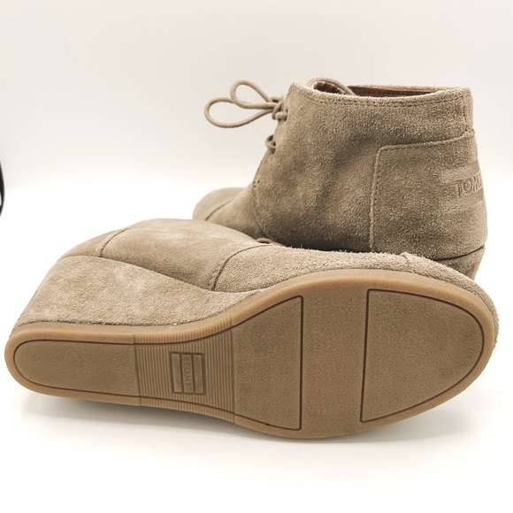 Tom's Suede Wedge Booties - Picture 4 of 6